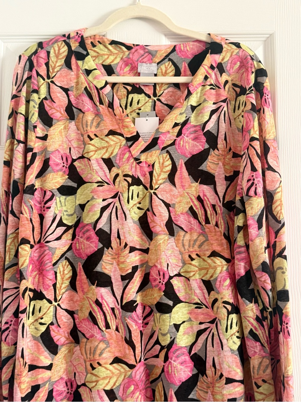 Chico’s Linen Floral V-Neck 3/4 Sleeve Top in Multi Pink XL - Picture 4 of 11